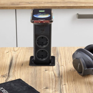 AUTOMATIC | ELEKTRISK EL-SØYLE | 2 STIKK + 2 USB (A+C - 20W) + QI LADER (15W) | SORT GLASS