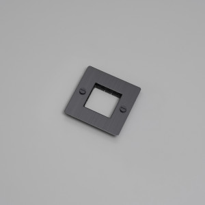 BUSTER + PUNCH | 1G WALL PLATE / NO INFILLS / SMOKED BRONZE