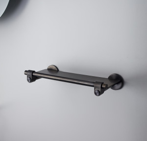 BUSTER + PUNCH® - SHELF / CAST / MEDIUM / 600 mm - WELDERS BLACK